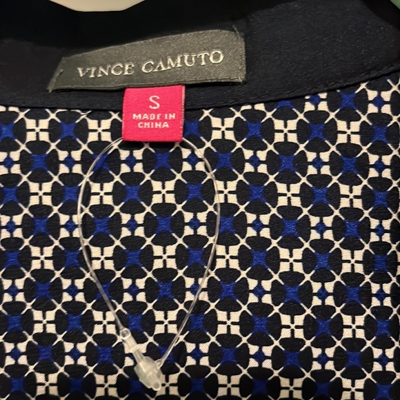 Vince Camuto Long Sleeve Women’s shirt - Picture 2 of 3